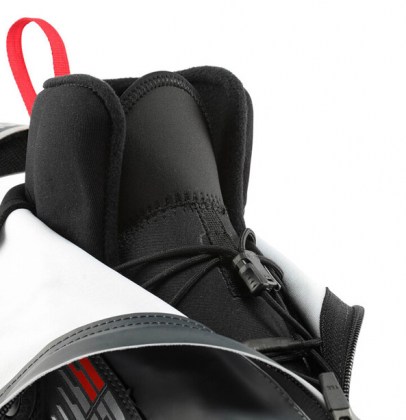 RIK1240_X_8_SKATE_FW_rgb72dpi_04-651x720-b76a90ae-ffe9-4fa1-b49e-ed9c5894b6fd